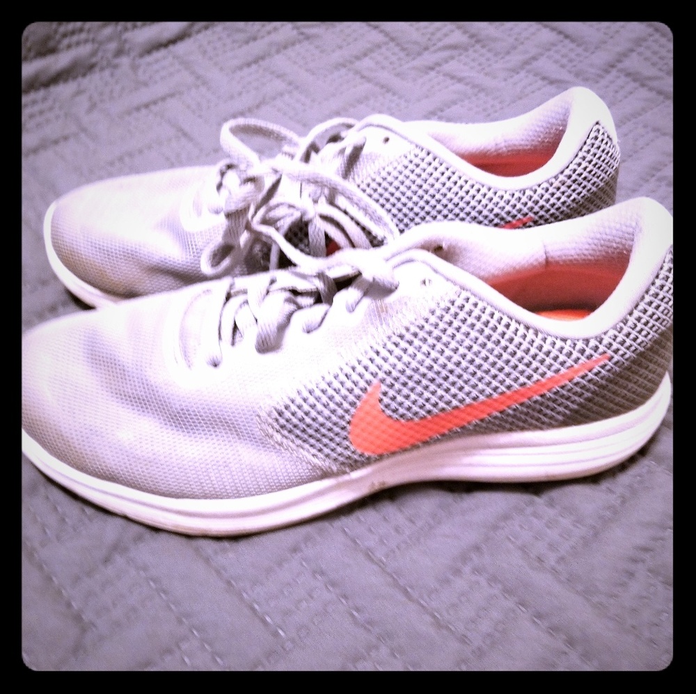 Nike's size 9
